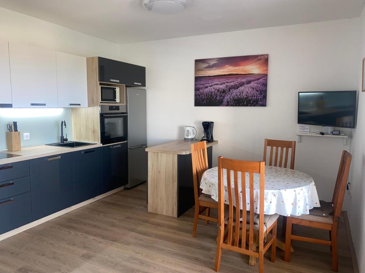 Apartmani Vera Primosten Ngoại thất bức ảnh